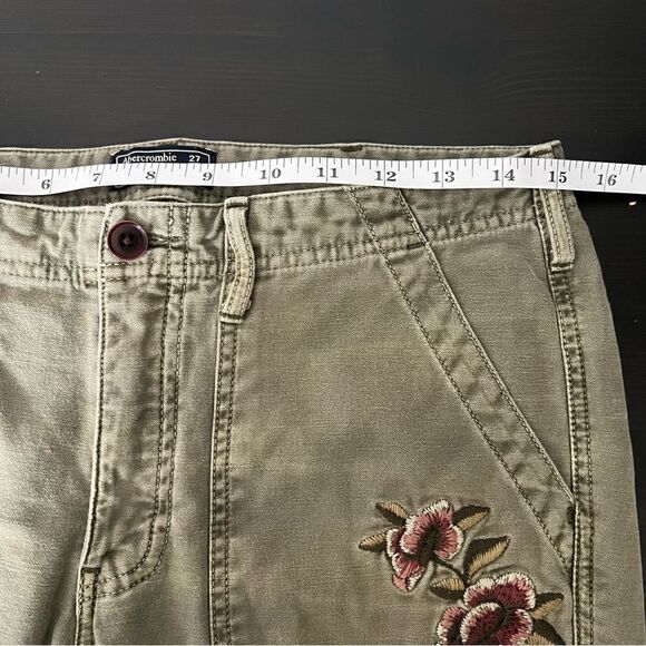 Abercrombie & Fitch Pants Womens Size 27/4 Green Denim Twill Floral Embroidered - Picture 11 of 14